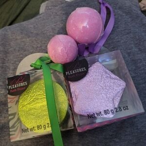 NEW!! Bath Bomb Bundle (4)